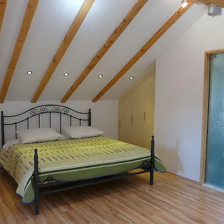 Pjaceta Apartment *