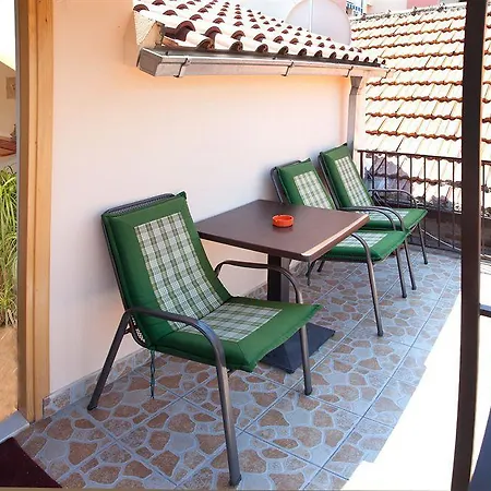 Apartment Pjaceta Split