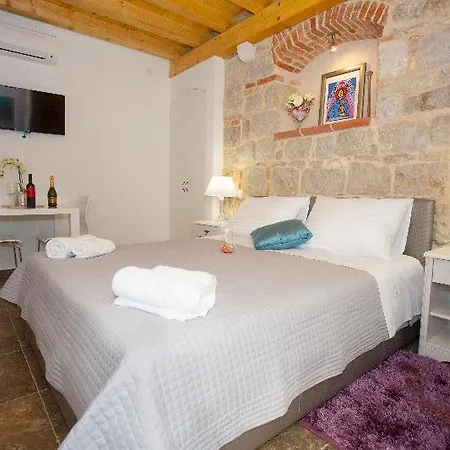 Apartment Pjaceta