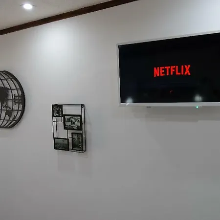 Apartment Pjaceta *